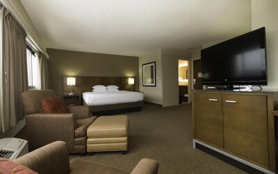 DoubleTree by Hilton Spokane City Center