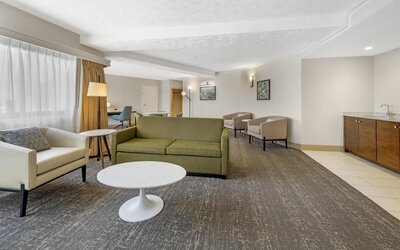DoubleTree by Hilton Spokane City Center