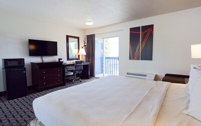 SilverStone Inn North Spokane