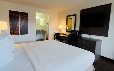 SilverStone Inn North Spokane