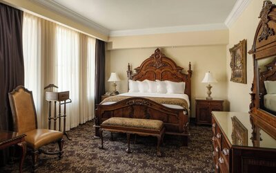 Davenport Hotel, Autograph Collection