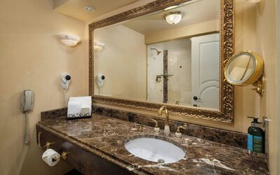 Davenport Hotel, Autograph Collection