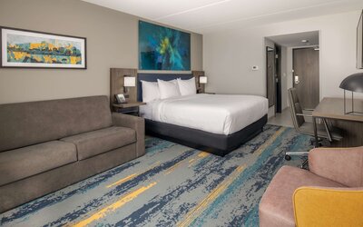La Quinta Inn & Suites by Wyndham Spokane Downtown