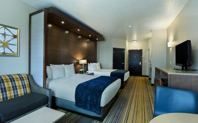 Oxford Suites Downtown Spokane