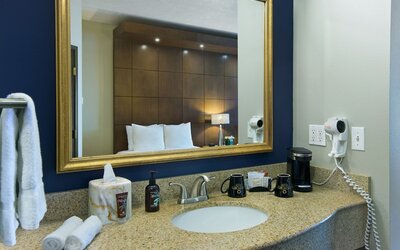 Oxford Suites Downtown Spokane