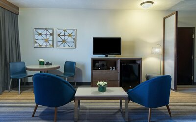 Oxford Suites Downtown Spokane