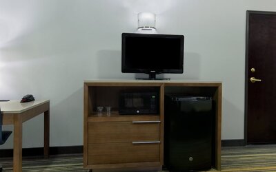Oxford Suites Downtown Spokane