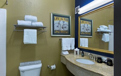 Oxford Suites Downtown Spokane