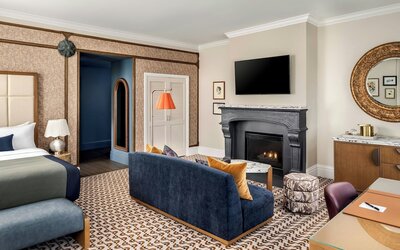 The Louie, A Davenport Hotel, Autograph Collection®