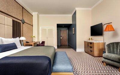 The Louie, A Davenport Hotel, Autograph Collection®