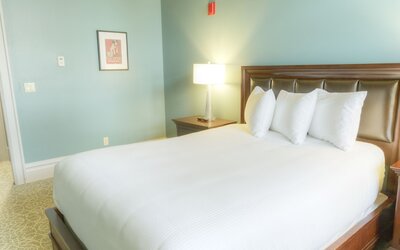Montvale Hotel