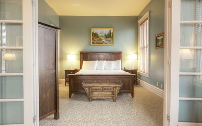 Montvale Hotel