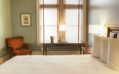 Montvale Hotel