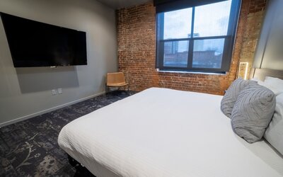 Montvale Hotel