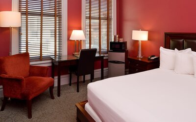 Montvale Hotel