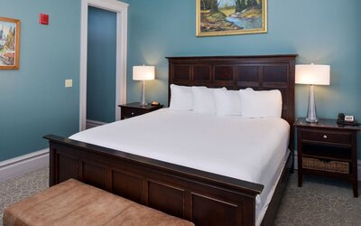 Montvale Hotel