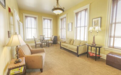 Montvale Hotel