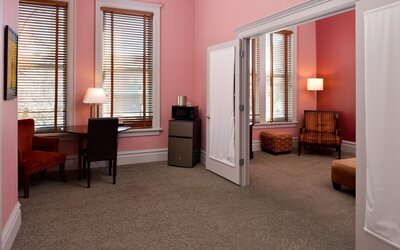 Montvale Hotel