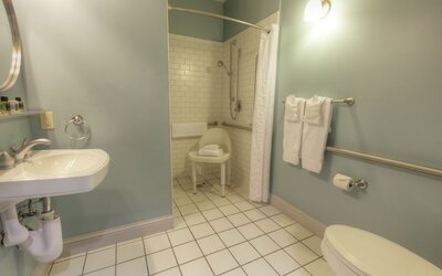 Montvale Hotel