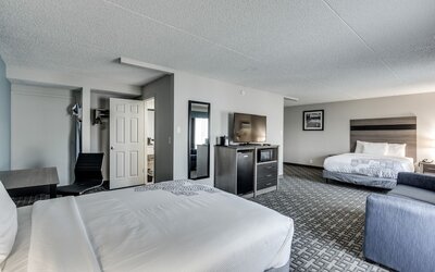 Days Inn & Suites by Wyndham Spokane