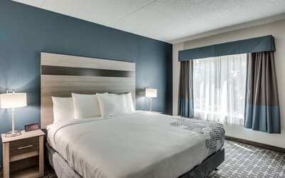 Days Inn & Suites by Wyndham Spokane
