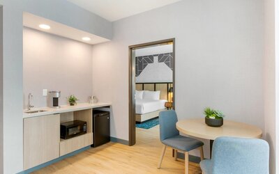 Cambria Hotel Spokane Airport