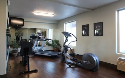 Oxford Suites Spokane Valley
