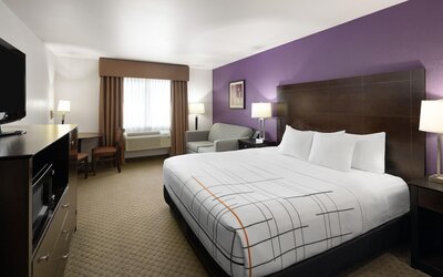 La Quinta Inn & Suites by Wyndham Spokane Valley