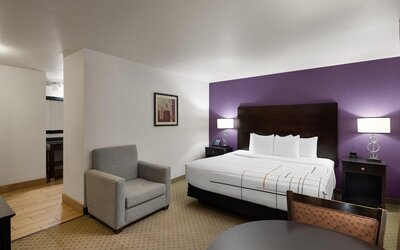 La Quinta Inn & Suites by Wyndham Spokane Valley