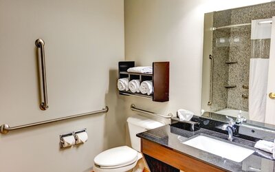 La Quinta Inn & Suites by Wyndham Spokane Valley