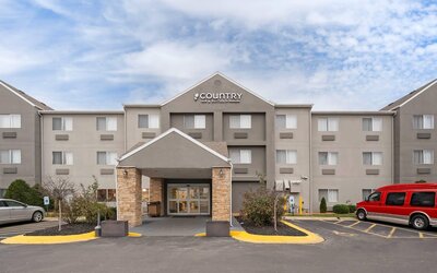 Country Inn & Suites by Radisson, Fairview Heights, IL