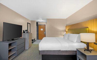 Country Inn & Suites by Radisson, Fairview Heights, IL