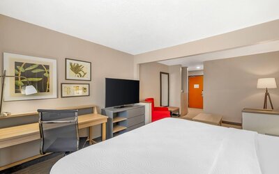 Country Inn & Suites by Radisson, Fairview Heights, IL