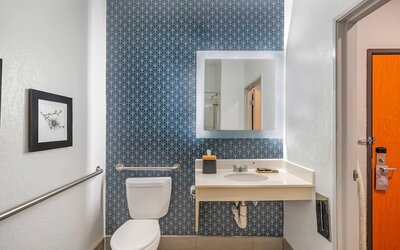 Country Inn & Suites by Radisson, Fairview Heights, IL