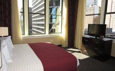 Embassy Suites by Hilton St. Louis Downtown