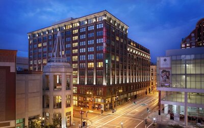 Embassy Suites by Hilton St. Louis Downtown