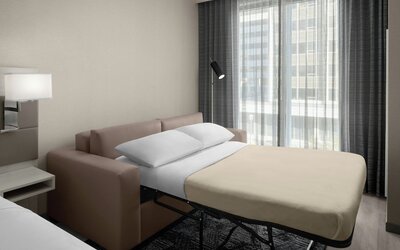 AC Hotel St. Louis Clayton