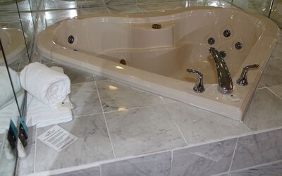 Clayton Plaza Hotel & Extended Stay