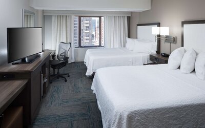 Hampton Inn St. Louis-Downtown (At the Gateway Arch)