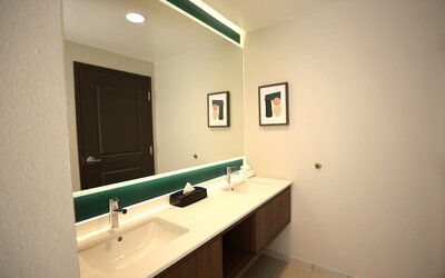 Holiday Inn St. Louis Fairview Heights by IHG