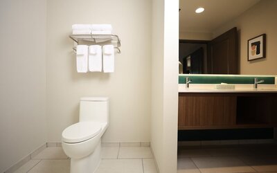 Holiday Inn St. Louis Fairview Heights by IHG