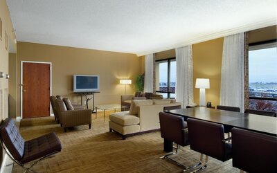 Hilton St. Louis Airport