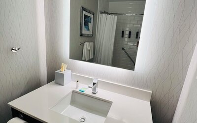Radisson Hotel Fairview Heights - St. Louis