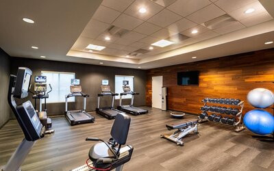 Radisson Hotel Fairview Heights - St. Louis