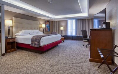 Drury Inn & Suites St. Louis Fairview Heights