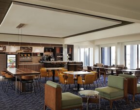 Courtyard by Marriott St. Louis Downtown West