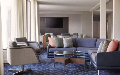 Courtyard by Marriott St. Louis Downtown West