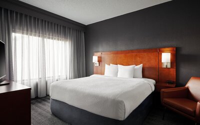 Courtyard by Marriott St. Louis Downtown West
