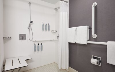 Courtyard by Marriott St. Louis Downtown West