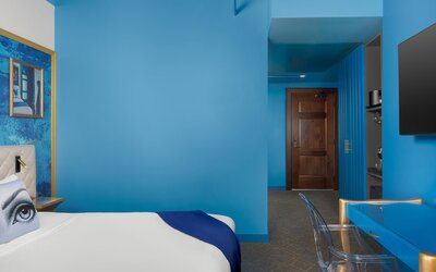 Angad Arts Hotel St. Louis, Tapestry Collection by Hilton